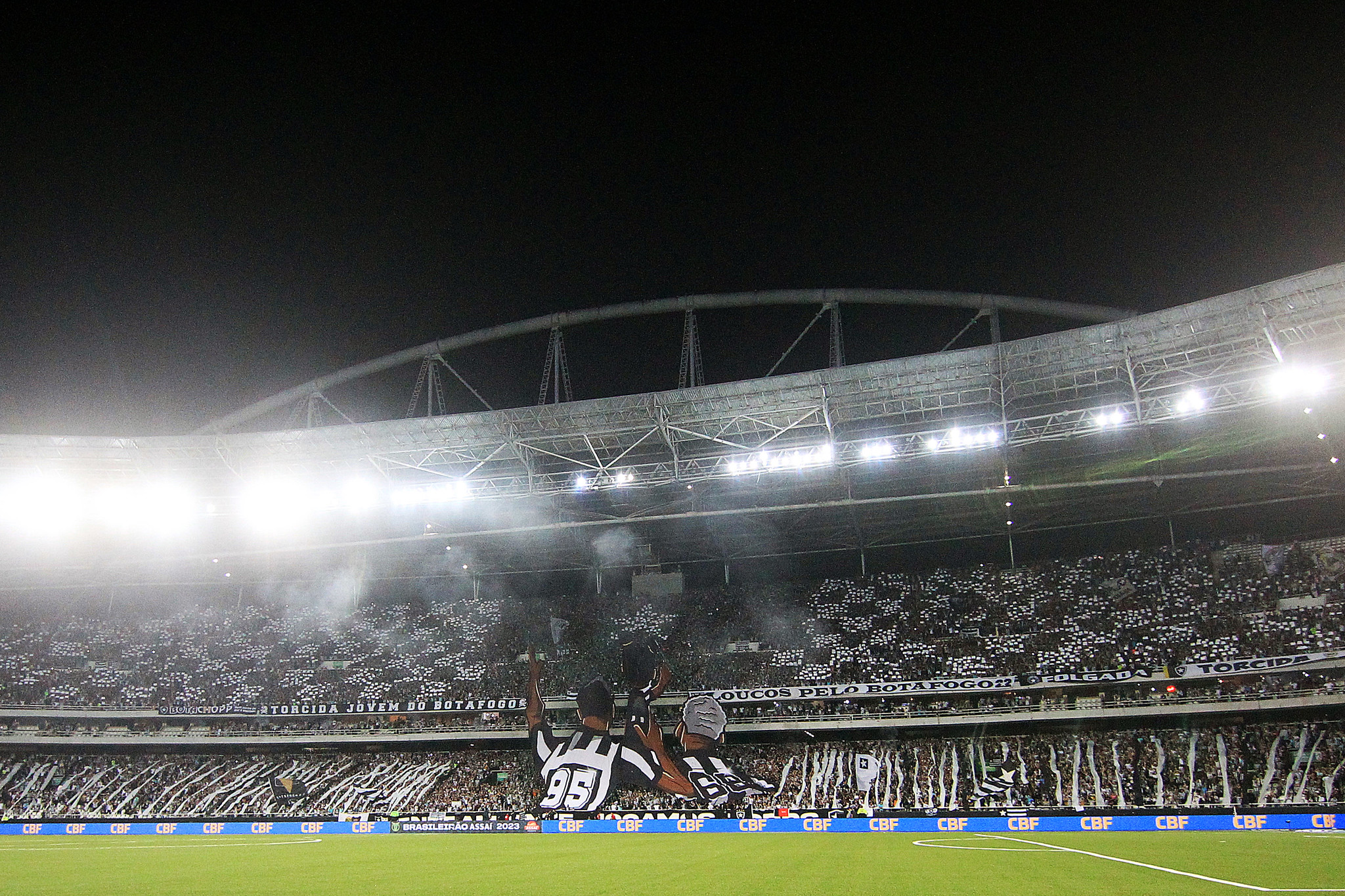 Mosaico 3D da torcida do Botafogo no Estádio Olímpico Municipal Nilton Santos | Foto: Vítor Silva/BFR