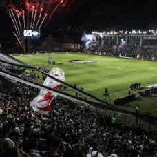 Jogo do Vasco da Gama no estádio São Januário | Foto: Dikran Sahagian / CRVG