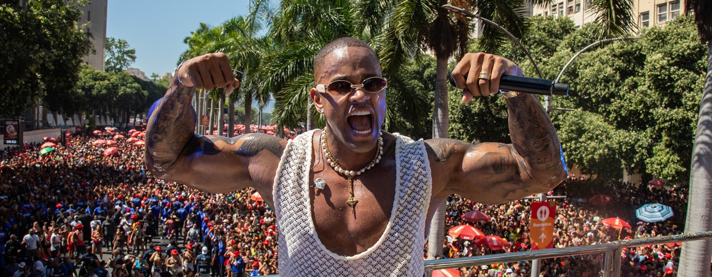 Léo Santana é a principal atração do Bloco da Gold, megabloco deste sábado (31/01) | Foto: Fernando Maia / Riotur