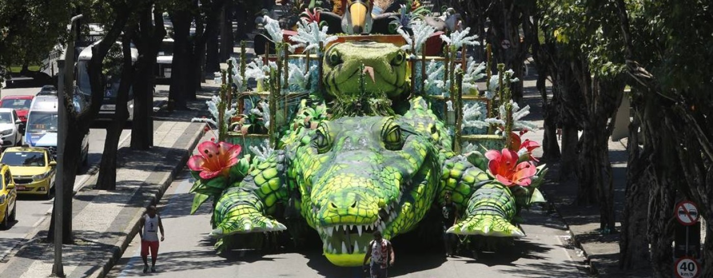 Pista central será fechada no sentido Praça da Bandeira, a partir da Avenida Rio Branco | Foto: Antonio Scorza / Agência O Globo