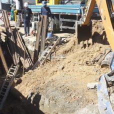 Obra da concessionária Iguá na Taquara | Foto: Reginaldo Pimenta / Agência O Dia